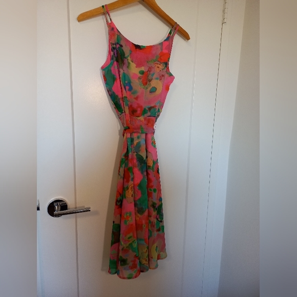 BB Dakota Spring Easter Floral Wrap Dress with Waist Belt - Picture 4 of 7